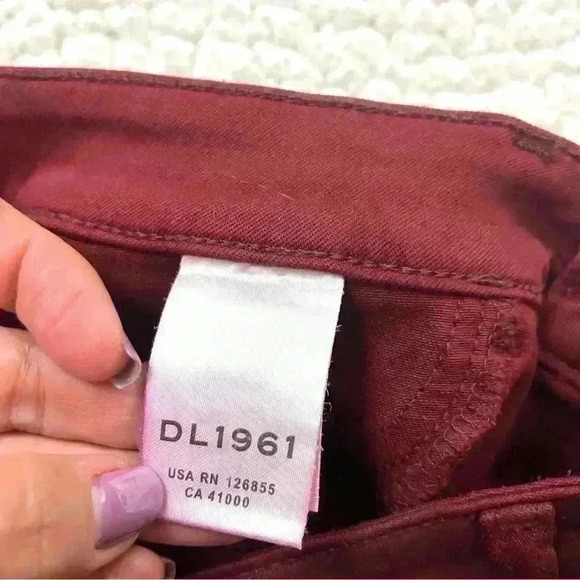 DL1961 Florence Mid Rise Merlot Coated Ultrasculpt Skinny Ankle Jeans Size 28 - Picture 13 of 16